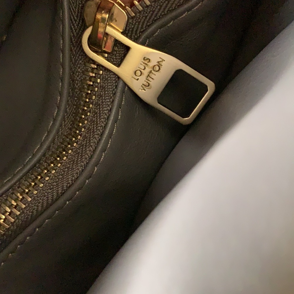 LOUIS VUITTON PYTHON SUEDE NUBUCK SHOULDER BAG - Picture 10 of 16